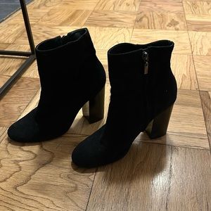 High heel suede black boots